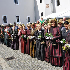 Gedenkfeier 200 Jahre Schlacht um Ebelsberg im Schloßpark