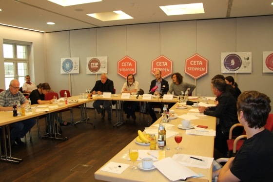 Plattform gegen Freihandelsabkommen TTIP und CETA_Pressekonferenz_Diözese Linz