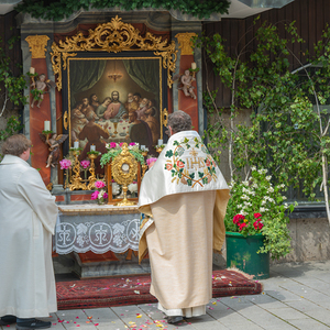 Erste Station beim Altar der Familie Schulz