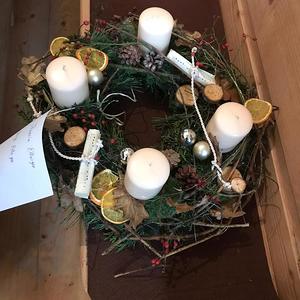 Adventkranzweihe in Burgkirchen