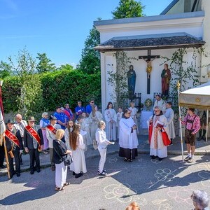 Segnung der Kreuzigungsgruppe am Schmidberg