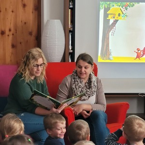 Osterbilderbuchkino in der Bibliothek Bad Zell
