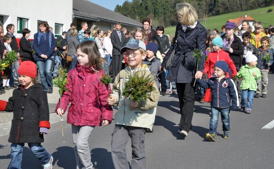  Hosianna, Gloria! Herr, wir grüßen dich!