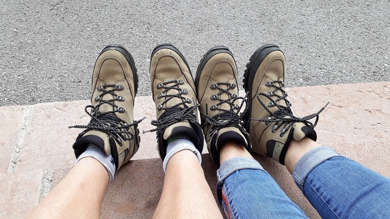 Wanderschuhe an und losgehen