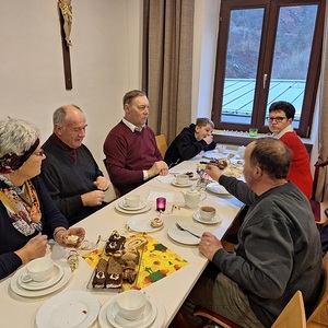 Pfarrcafé Goldhauben