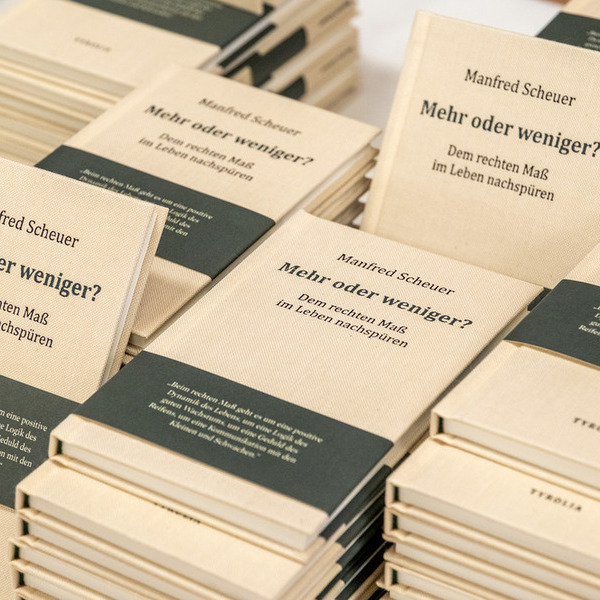 Buchcover: 'Mehr oder weniger?'