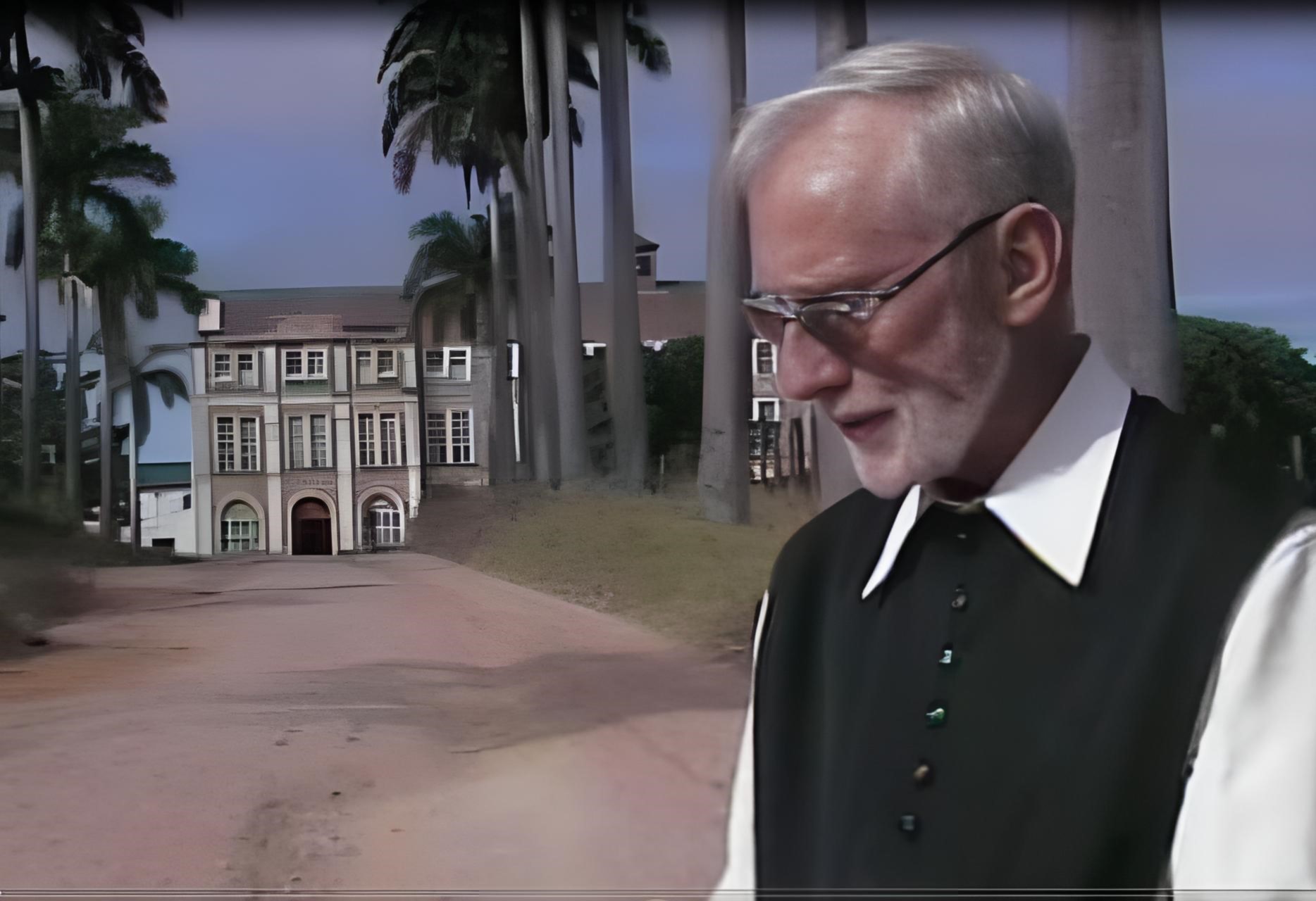 P. Meinrad vor dem Kloster Jequitibá / © OCist Jequitibá P. Meinrad vor dem Kloster Jequitibá