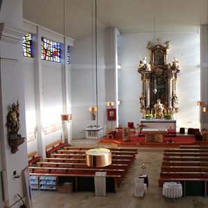 Kirchenraum von der Empore aus