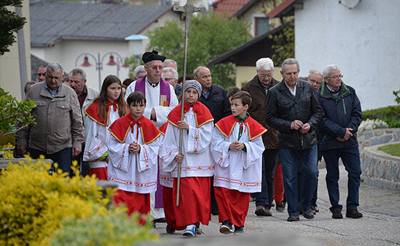 Bittprozession über Höhenstraße