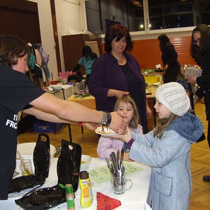 Adventkranzweihe und Schmankerlmarkt