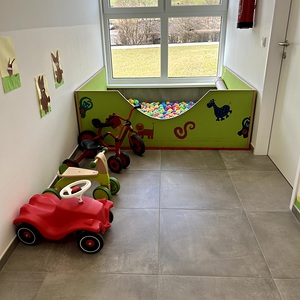 Bällebad, Fahrezeuge