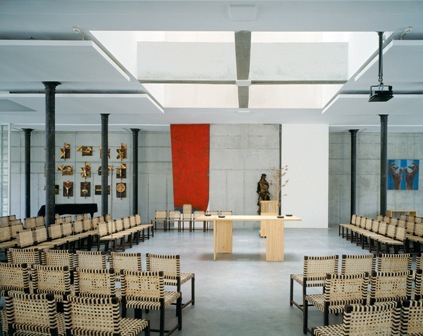 Pfarrzentrum Marcel Callo Linz-Auwiesen. © Kunstreferat