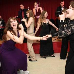 Aktivtreff Holzheim-Zaubertal Pfarrball Linz-St. Margarethen