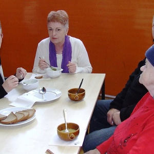 Fastensonntag - Suppenessen