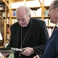 Kardinal Christoph Schönborn und Landeshauptmann Thomas Stelzer