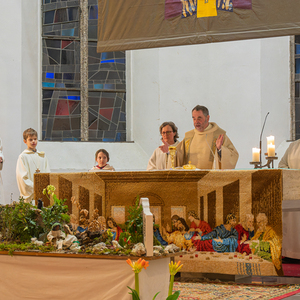 Abendmahlfeier in der Pfarrkirche am Gründonnerstag