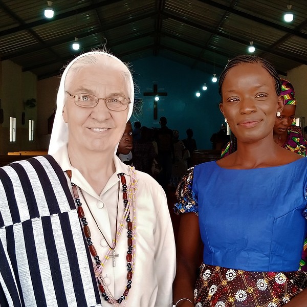 Sr. Mariangela Mayer OSU nahm Abschied aus Senegal