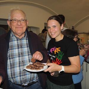 Hand in Hand mit Haiti