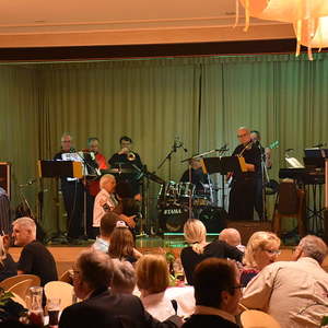 Bilder vom Pfarrball