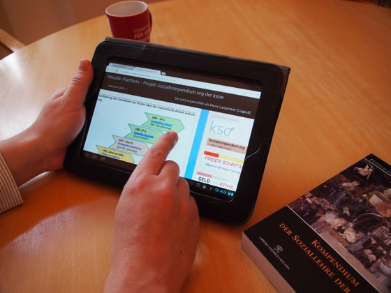 E-Learning Soziallehre / © Karoline Bloderer Mit E-Learning zum „Sozialen ABC“ der Kirche