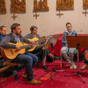 Oelbergwache mit Taize Lieder Pfarre Kirchdorf an der Krems