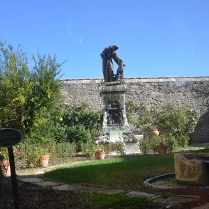 Assisi Santa Maria degli Angeli Rosengarten