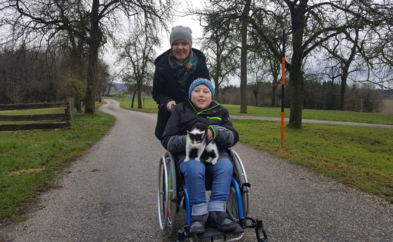 Ursula Waselmayr mit ihrem Neffen Matthias