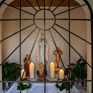 Mainandacht in Aching