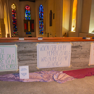  Stationen in der Pfarrkirche