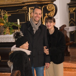 Festgottesdienst und Agape