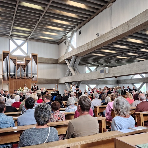 Ökumenischer Gottesdienst in der Kirche auf der Ennsleite