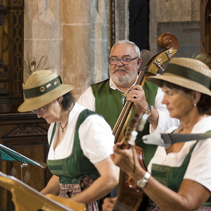 Kräutersegnung - Tag der Tracht