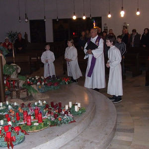 Adventkranzweihe und Schmankerlmarkt