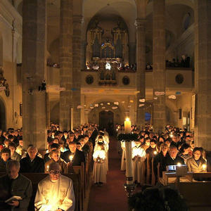 Osternachtsfeier mit Glockenweihe
