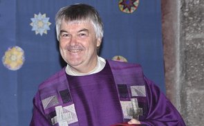 Pfarrer Franz Starlinger leitet seit 30 Jahren die Pfarre Laakirchen
