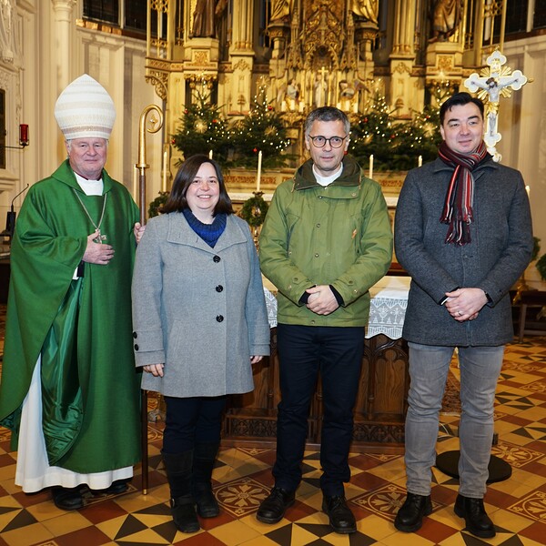 PFarrvorstand mit Bischof Manfred Scheuer