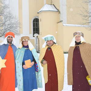 Erwachsene Sternsingergruppe