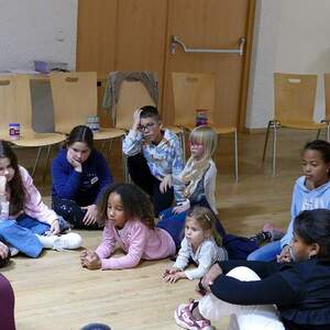 Komm mit uns in die DR Kongo