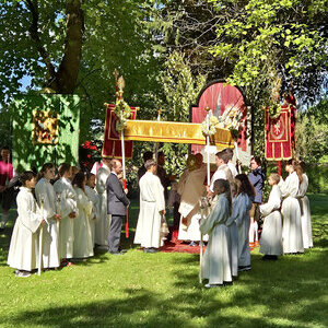1. Altar im Altenheimpark