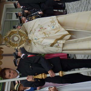 Fronleichnamsprozession auf Rädern