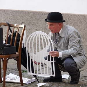 du & nichts: „Weißbrot und Magritte“