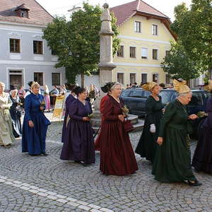 Erntedankfest mit Pfarrfoto