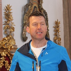 Ein herzliches Dankeschön der Goldhaubengruppe für die Finanzierung von sechs Sternsingerkronen. Fotos werden erst im Jänner gemacht. LG.Markus und schönen Sonntag!!