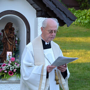 Maiandadcht beim Hosnasepperl Stöckl