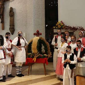 Erntedank und Pensionierung von Pfarrer Franz