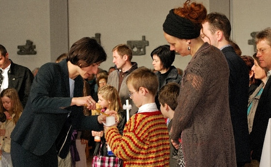 Vorstellungsgottesdienst und Tauferneuerung der Erstkommunionkinder