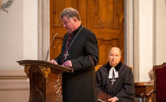 Ökumenisches Sternenkinder-Gedenken im Zeichen von  Trost und Hoffnung