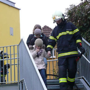 Feuerwehrübung im Kindergarten