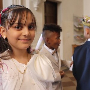 St. Quirinus feiert mit 10 Erstkommunionkindern 2026