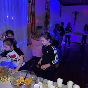 Übernachtungsaktion für Kinder ab 8 Jahren im Pfarrheim Laakirchen